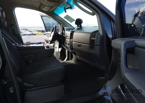 2011 Nissan Titan Sv z USA, uszkodzony, nr VIN 1N6BA0EKXBN317075